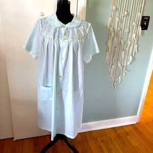 Vintage 1960’s Sears Nightgown